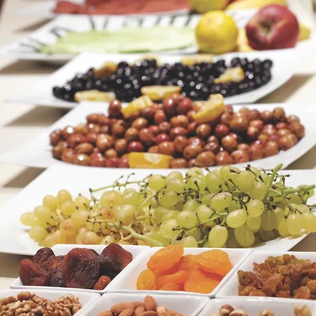 Отель Susuzlu 3*